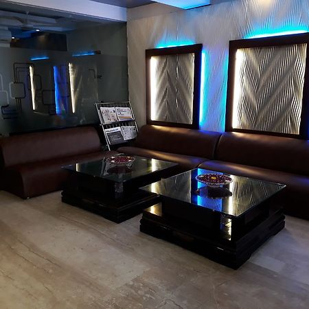 Hotel Grand Plaza Νέο Δελχί Εξωτερικό φωτογραφία