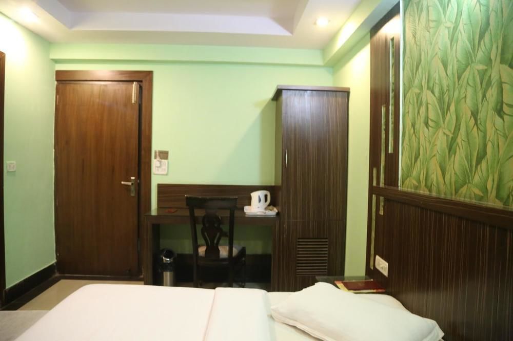 Hotel Grand Plaza Νέο Δελχί Εξωτερικό φωτογραφία