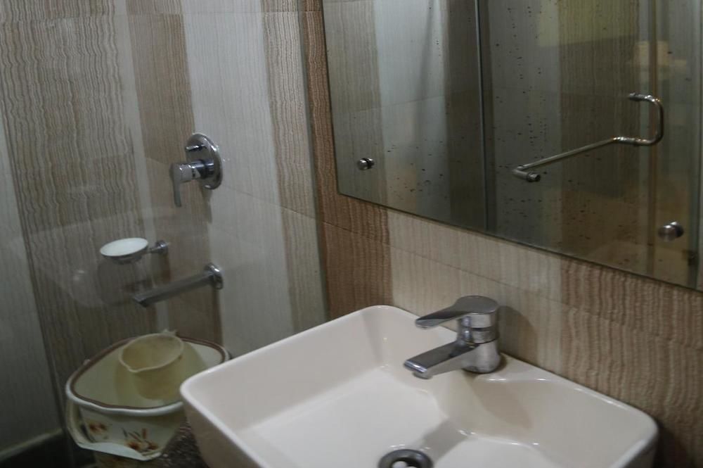 Hotel Grand Plaza Νέο Δελχί Εξωτερικό φωτογραφία